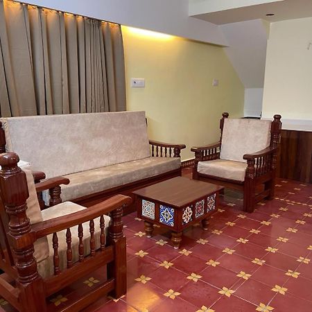 Viswa Residency Srirangam - Heritage Rooms Tiruchirappalli Kültér fotó