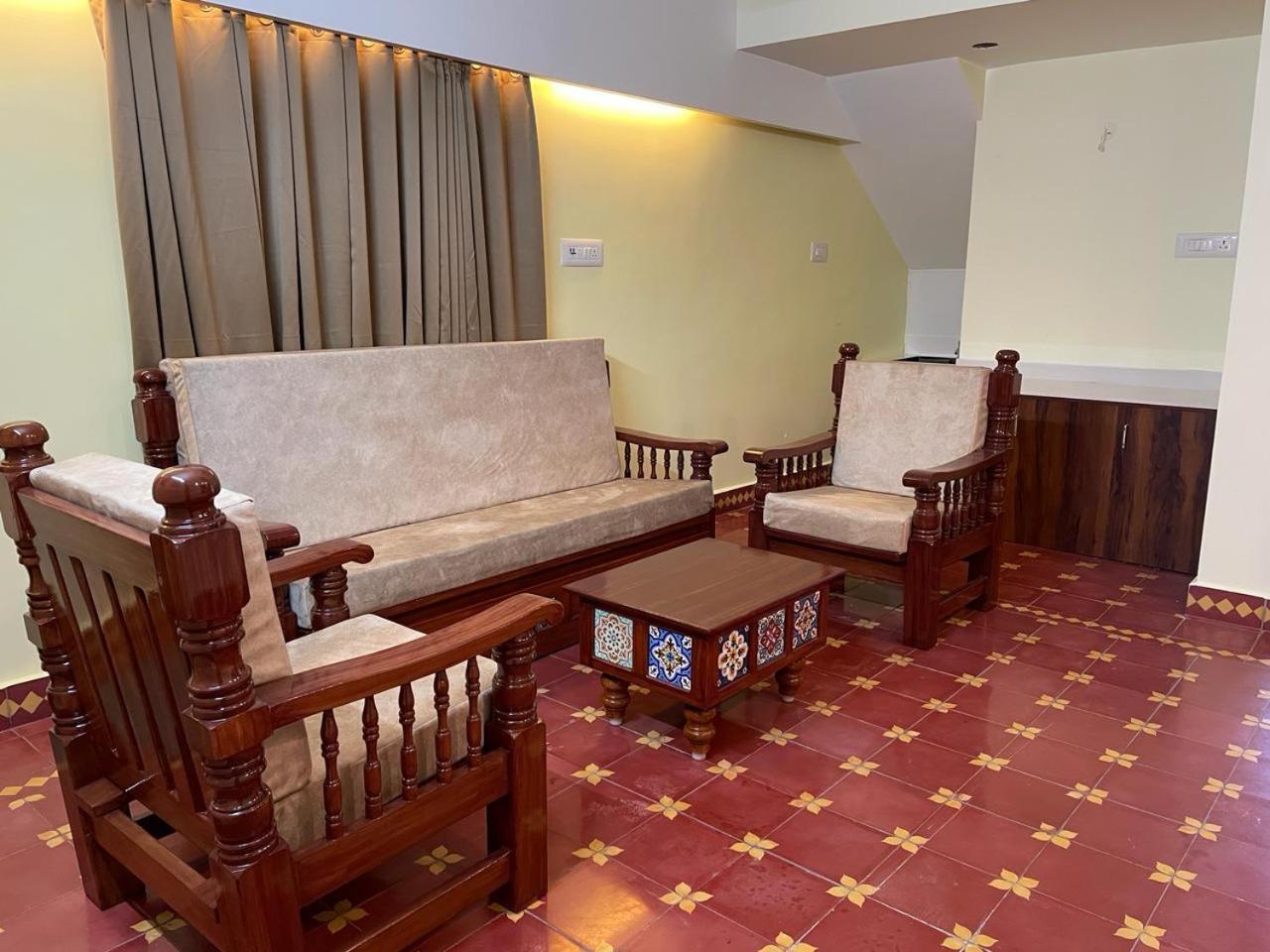 Viswa Residency Srirangam - Heritage Rooms Tiruchirappalli Kültér fotó